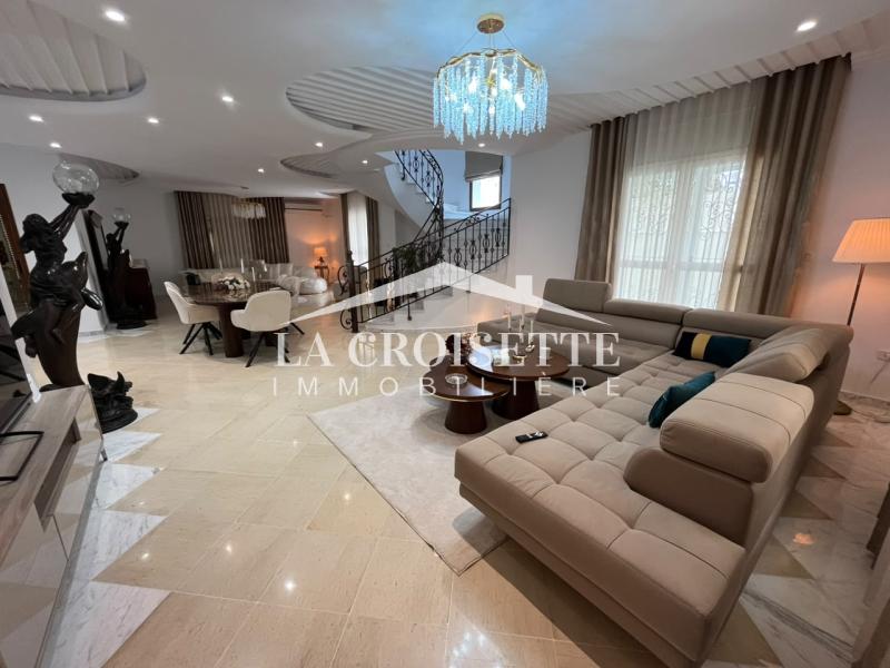Villa S+5 aux Jardins de Carthage